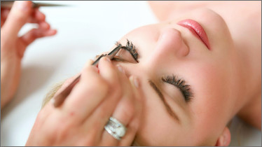 «Я – Lashmaker»